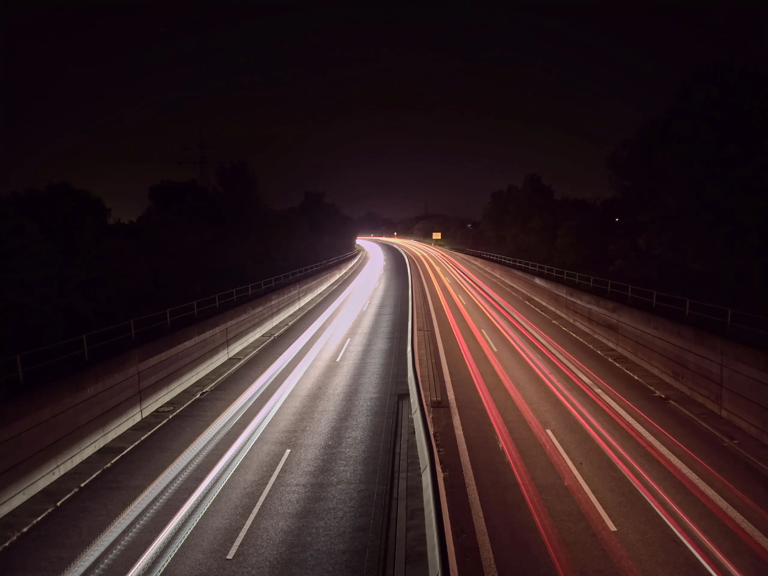 Autobahn Nachts Bild 3
